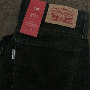 Levi’s 710 super Skinny NWT 24x30 DK Grey corduroy